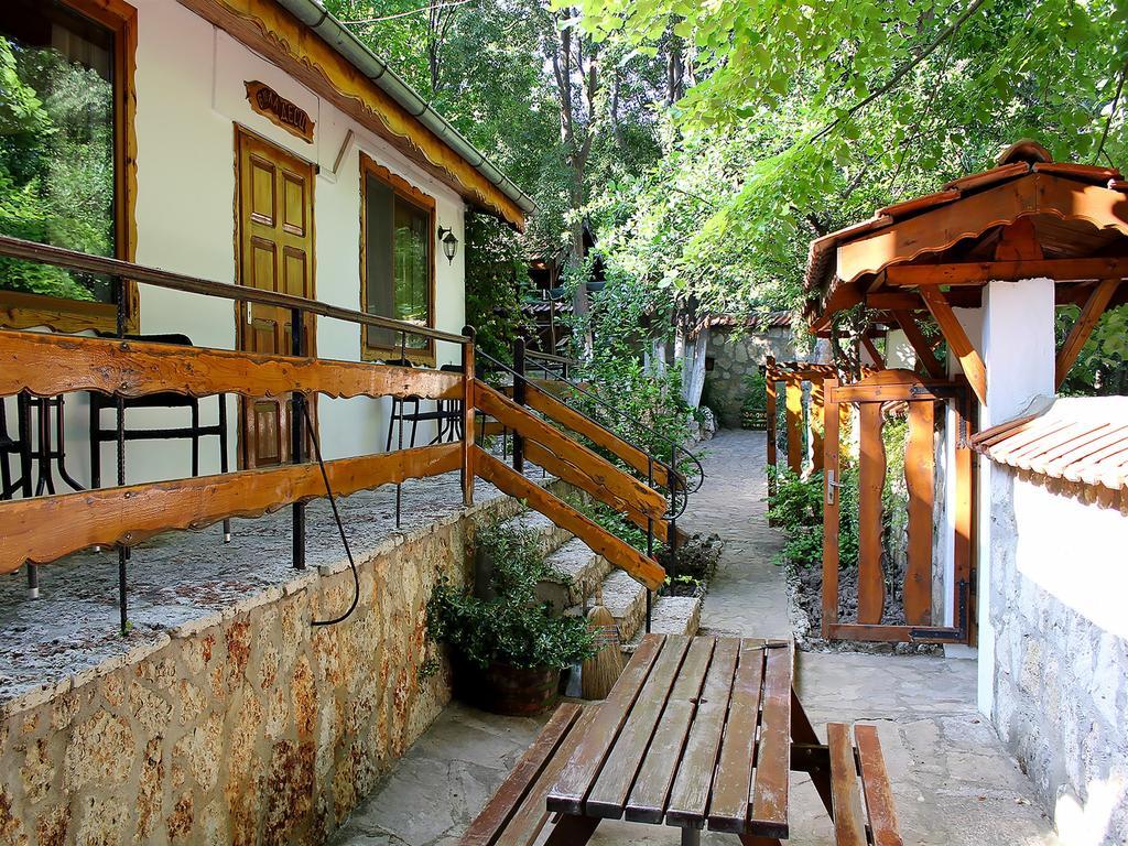 Rooms For Rent - Villa Desi Varna Exterior photo